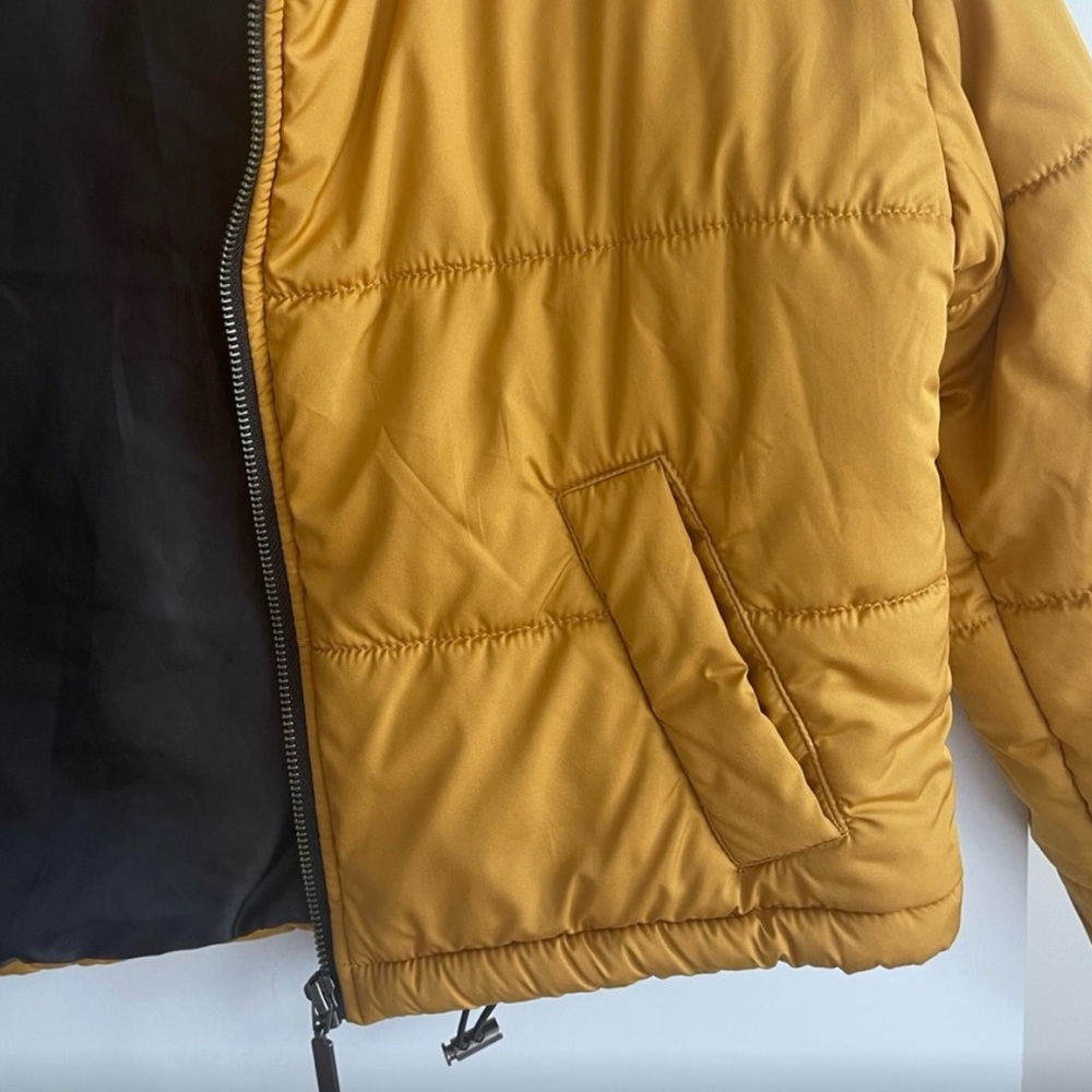 Puffer Jacket - Picture 3 of 6